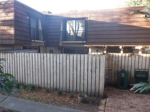 211 2nd Ln, Palm Beach Gardens, FL 33418