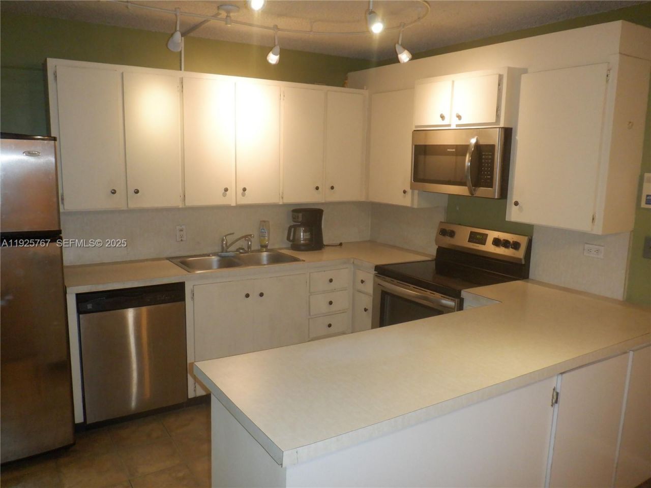 211 2nd Ln, Palm Beach Gardens, FL 33418 Photo