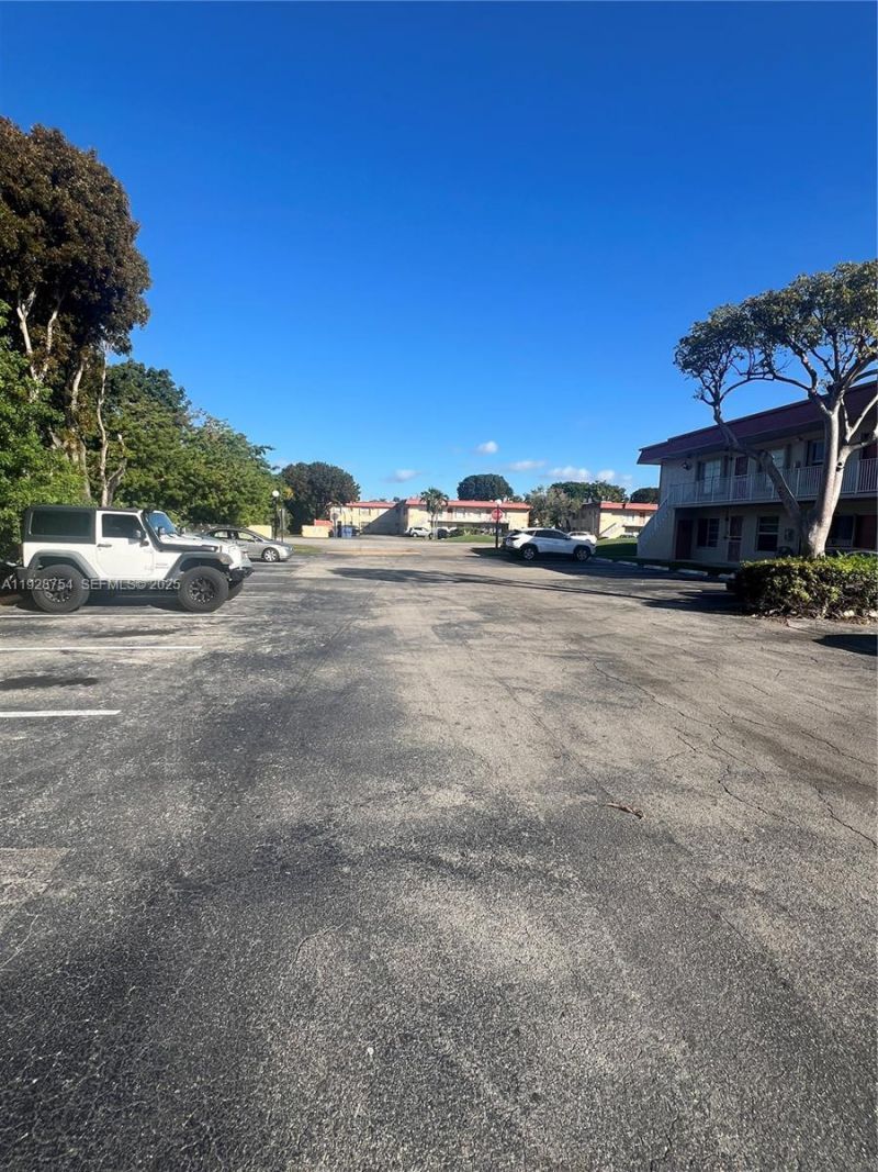 12840 SW 43rd Dr, Unit 283-B, Miami, FL 33175 Photo