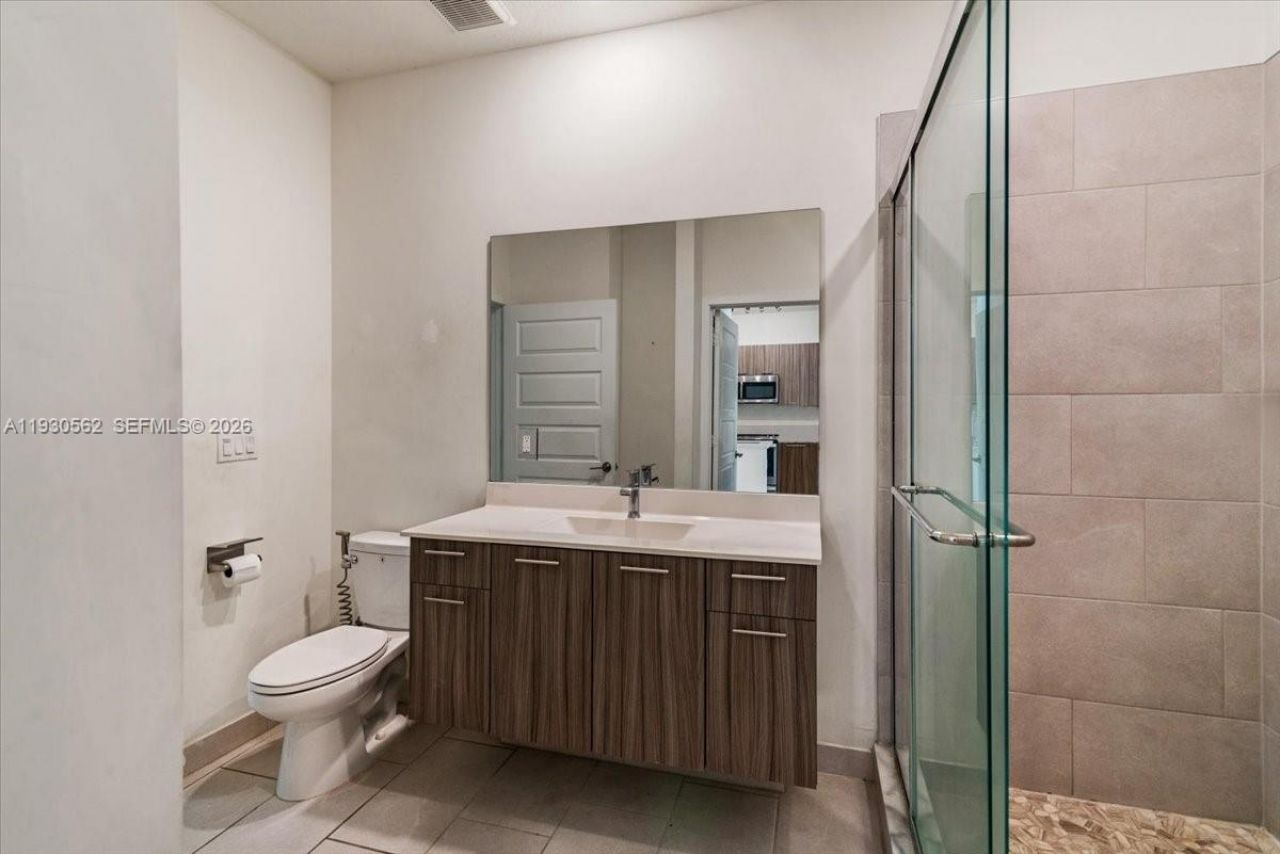 4636 NW 84th Ave, Unit 13, Doral, FL 33166 Photo