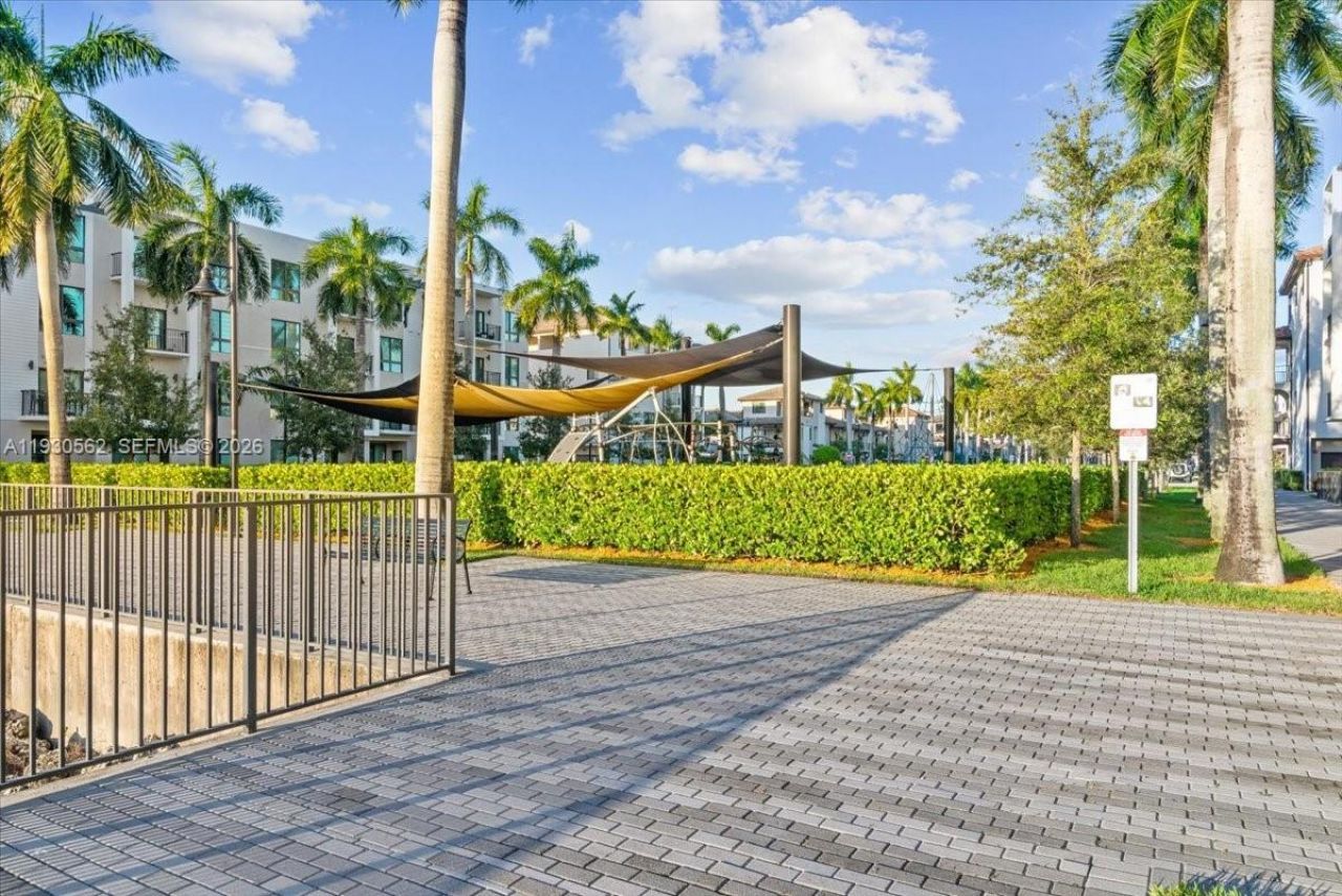 4636 NW 84th Ave, Unit 13, Doral, FL 33166 Photo