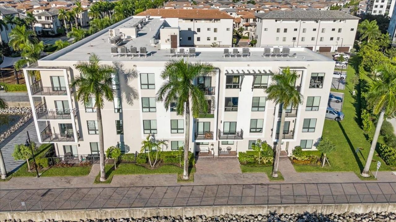 4636 NW 84th Ave, Unit 13, Doral, FL 33166 Photo