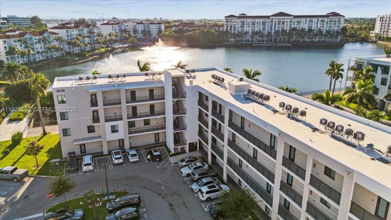 4636 NW 84th Ave, Unit 13, Doral, FL 33166 Photo