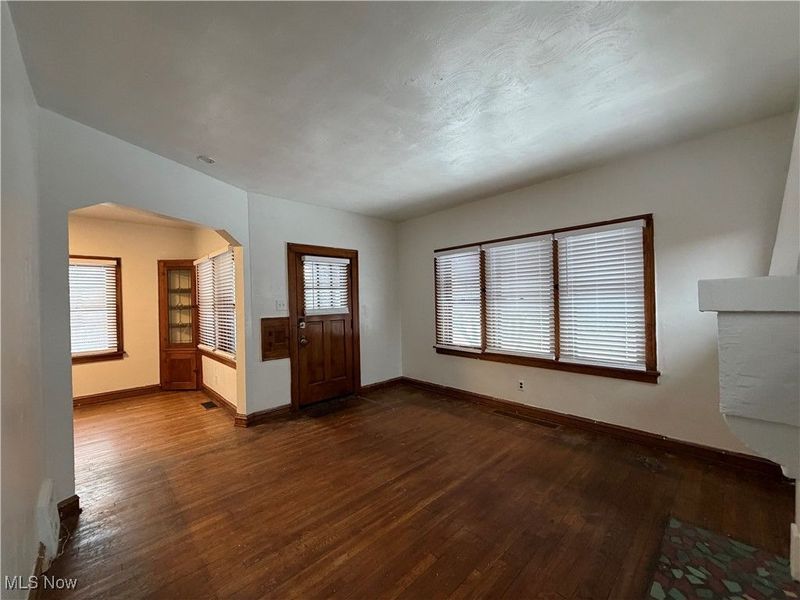 895 Rondel Road, Cleveland, OH 44110 Photo 22