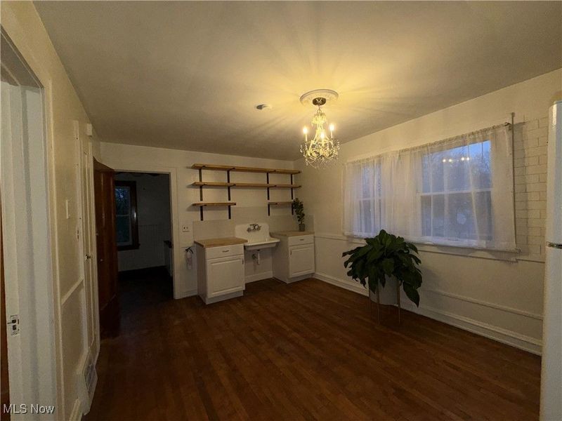 895 Rondel Road, Cleveland, OH 44110 Photo 4