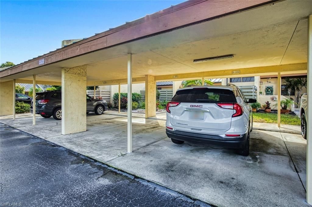 8795 Lateen Ln, Unit 104, Fort Myers, FL 33919 Photo