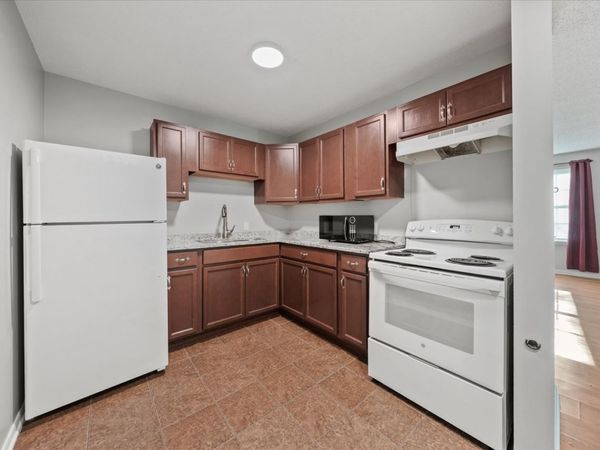 441 Harding Pl, Unit A12, Nashville, TN 37211