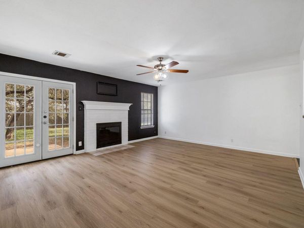 805 Sabinas CT, Georgetown, TX 78628