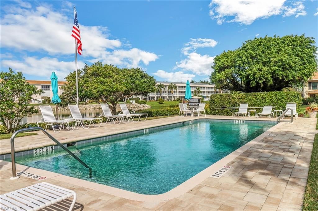 3055 Riviera Dr, Unit 201, Naples, FL 34103 Photo