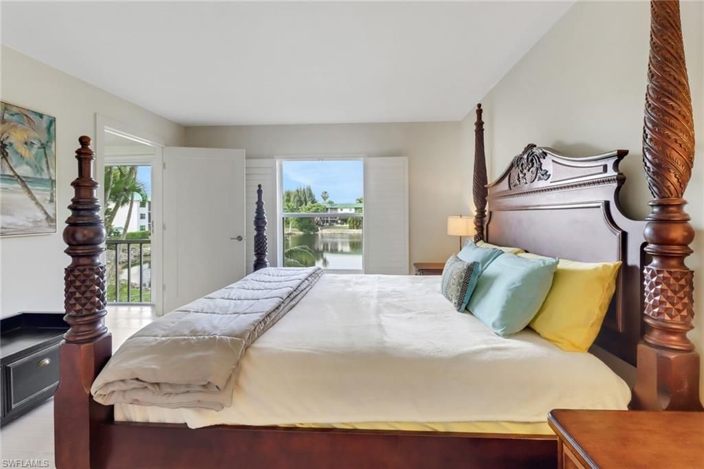 3055 Riviera Dr, Unit 201, Naples, FL 34103 Photo