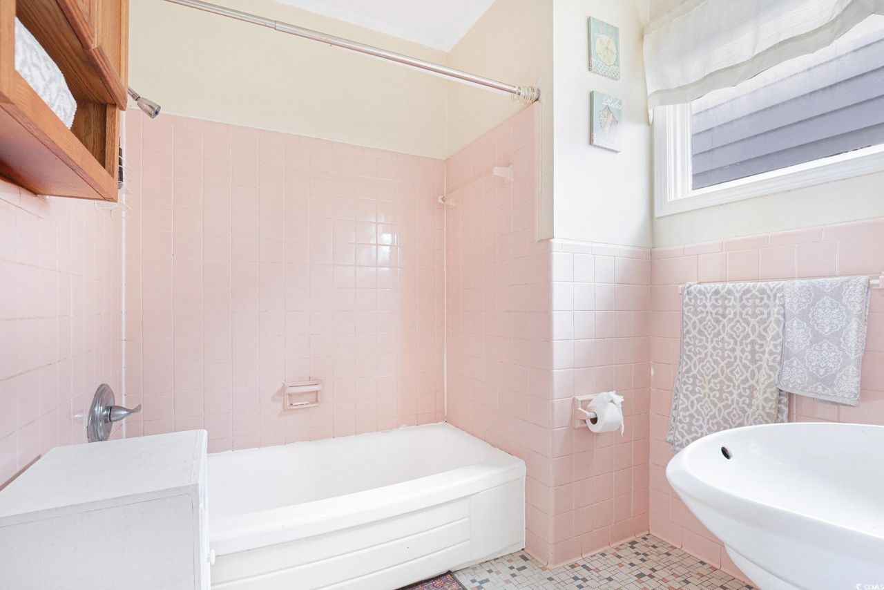 307 Flagg St. Photo 15