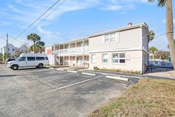 307 Flagg St. photo 4