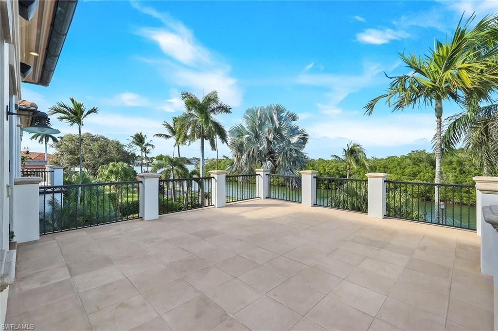 1450 Gulfstar Dr S, Naples, FL 34112 Photo