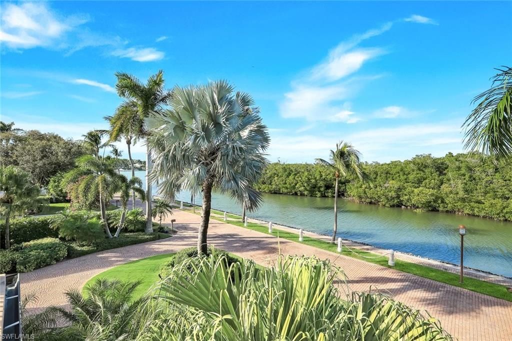 1450 Gulfstar Dr S, Naples, FL 34112 Photo