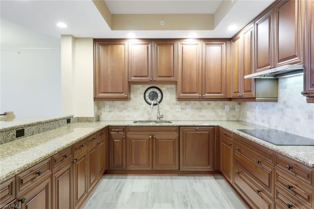 23850 Via Italia Cir, Unit 405, Bonita Springs, FL 34134 Photo