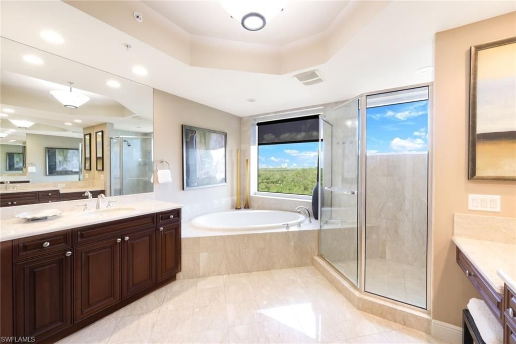 23850 Via Italia Cir, Unit 405, Bonita Springs, FL 34134 Photo