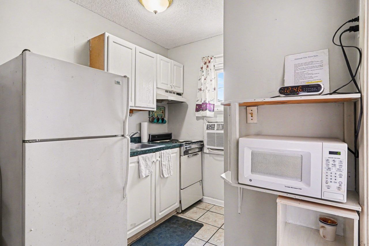 307 Flagg St. Photo 10