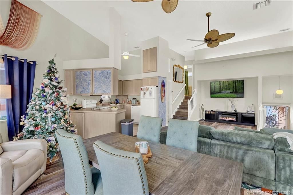 257 Nettles Boulevard, Jensen Beach, FL 34957 Photo