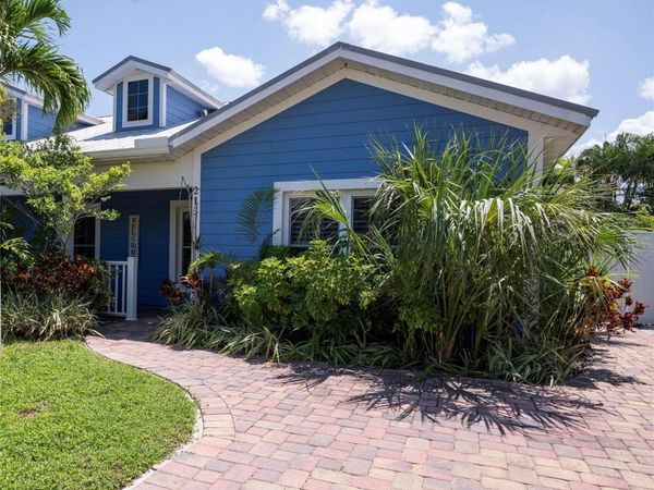 213 75TH STREET, HOLMES BEACH, FL 34217