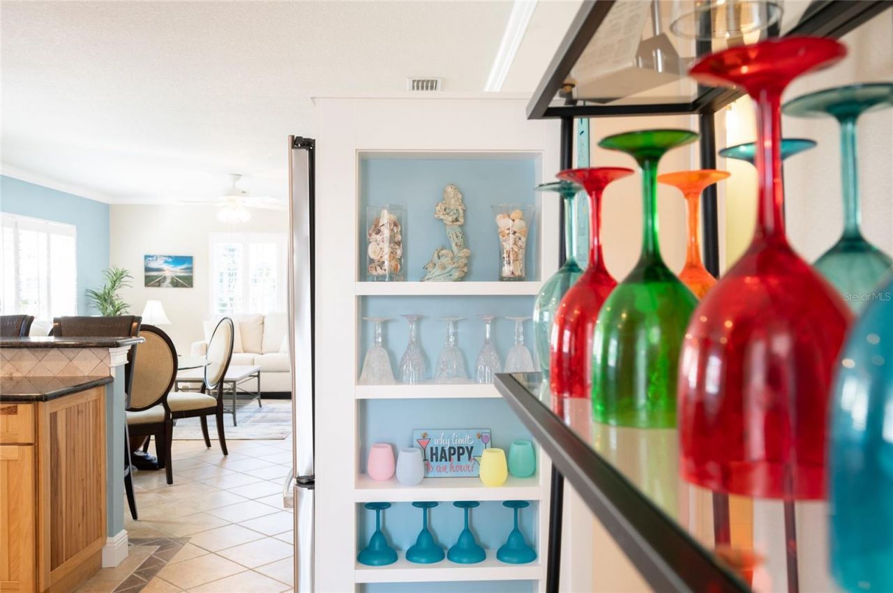 213 75th Street, Holmes Beach, FL 34217 Photo