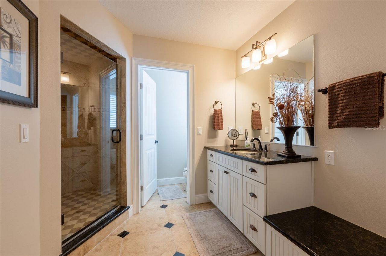 213 75th Street, Holmes Beach, FL 34217 Photo