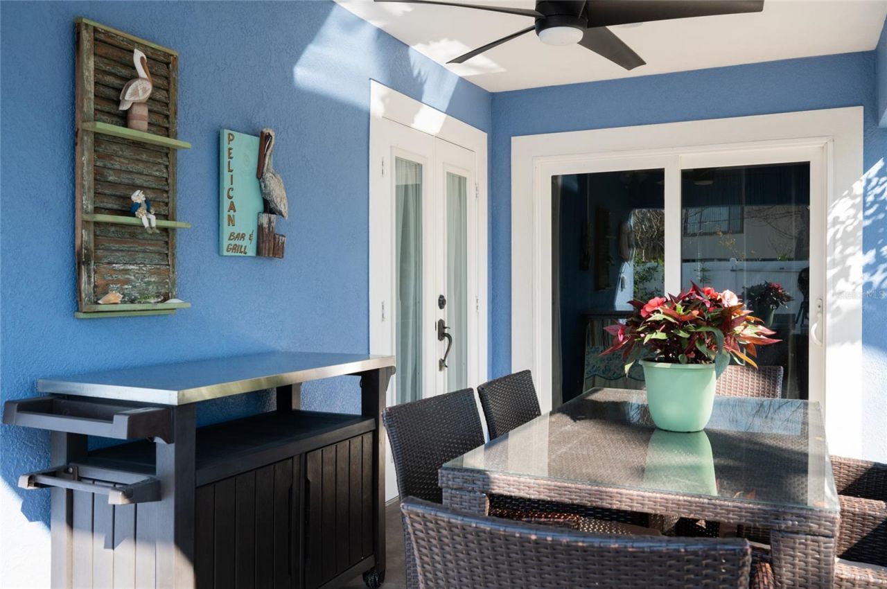 213 75th Street, Holmes Beach, FL 34217 Photo