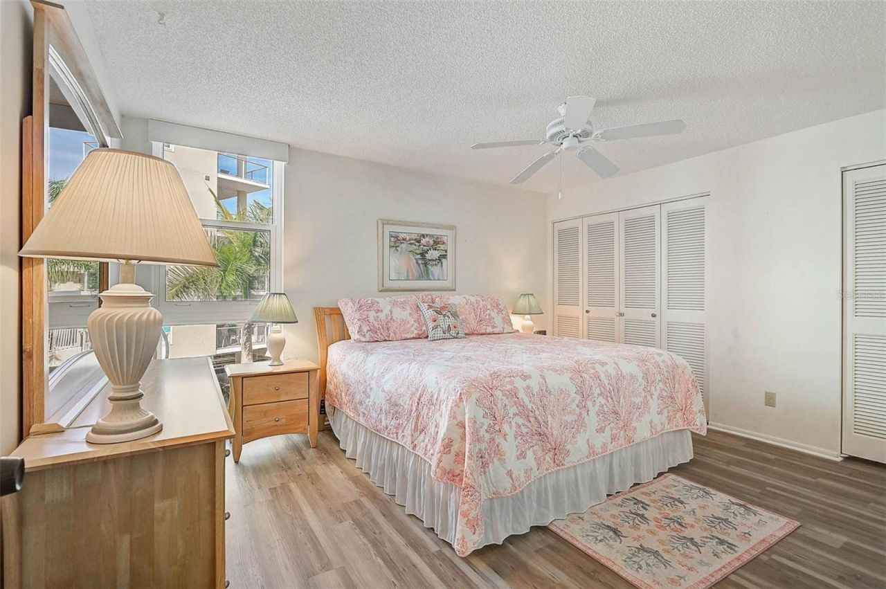 6518 Midnight Pass Road, Unit 310, Sarasota, FL 34242 Photo