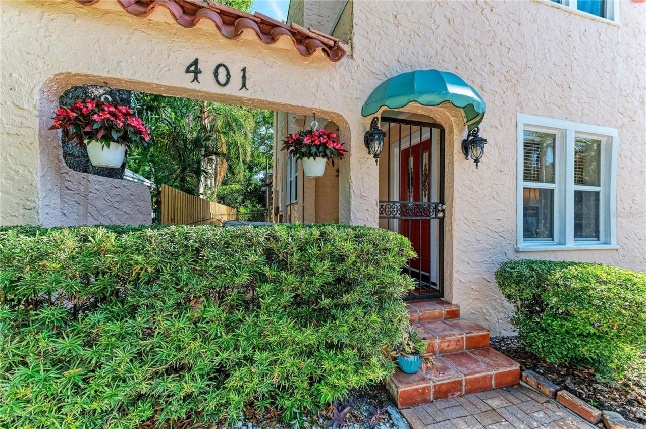 401 27th Street W, Bradenton, FL 34205 Photo