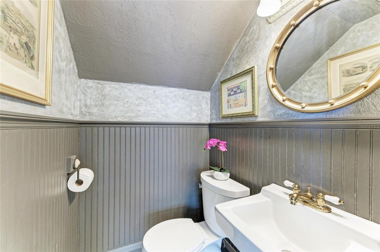 401 27th Street W, Bradenton, FL 34205 Photo