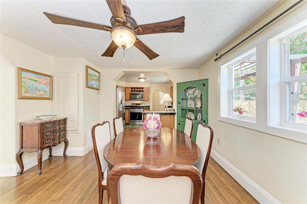 401 27th Street W, Bradenton, FL 34205 Photo