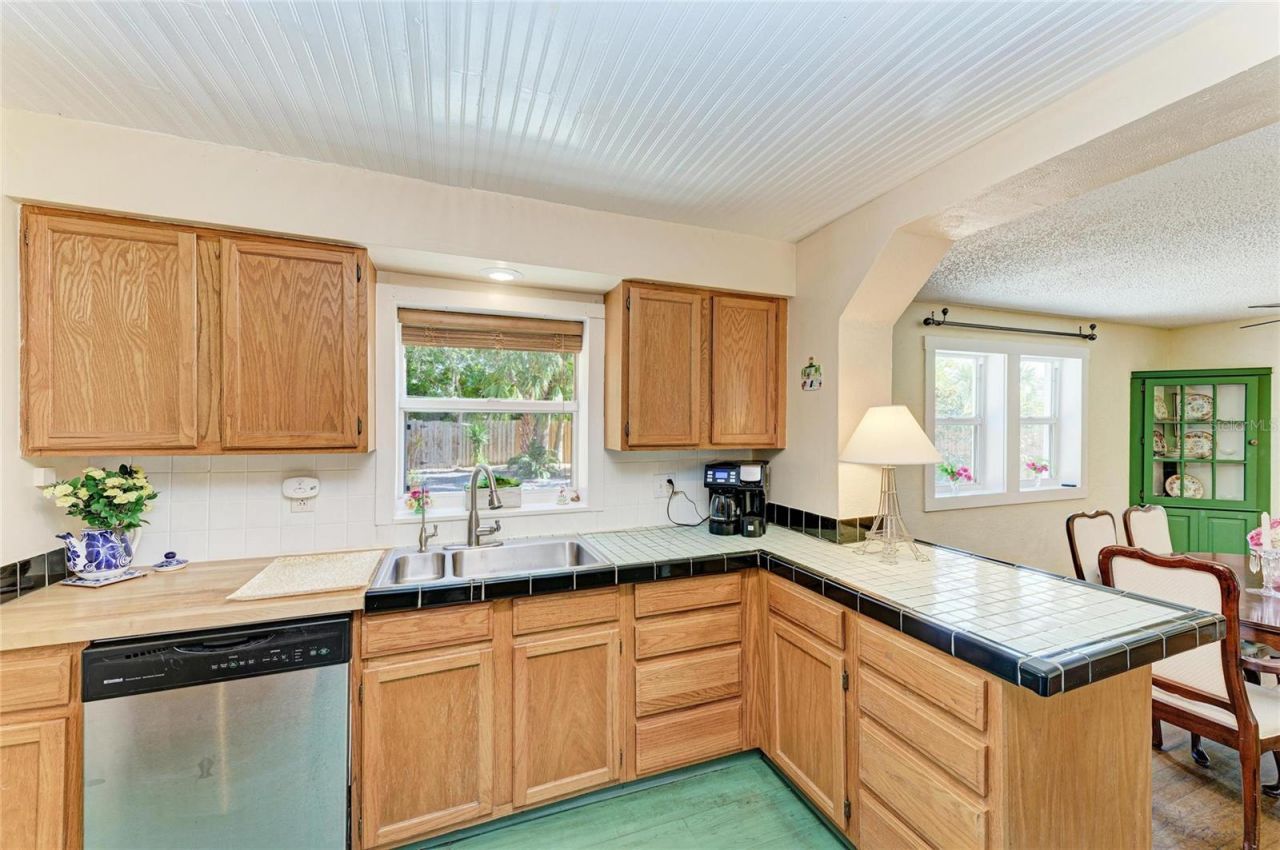 401 27th Street W, Bradenton, FL 34205 Photo