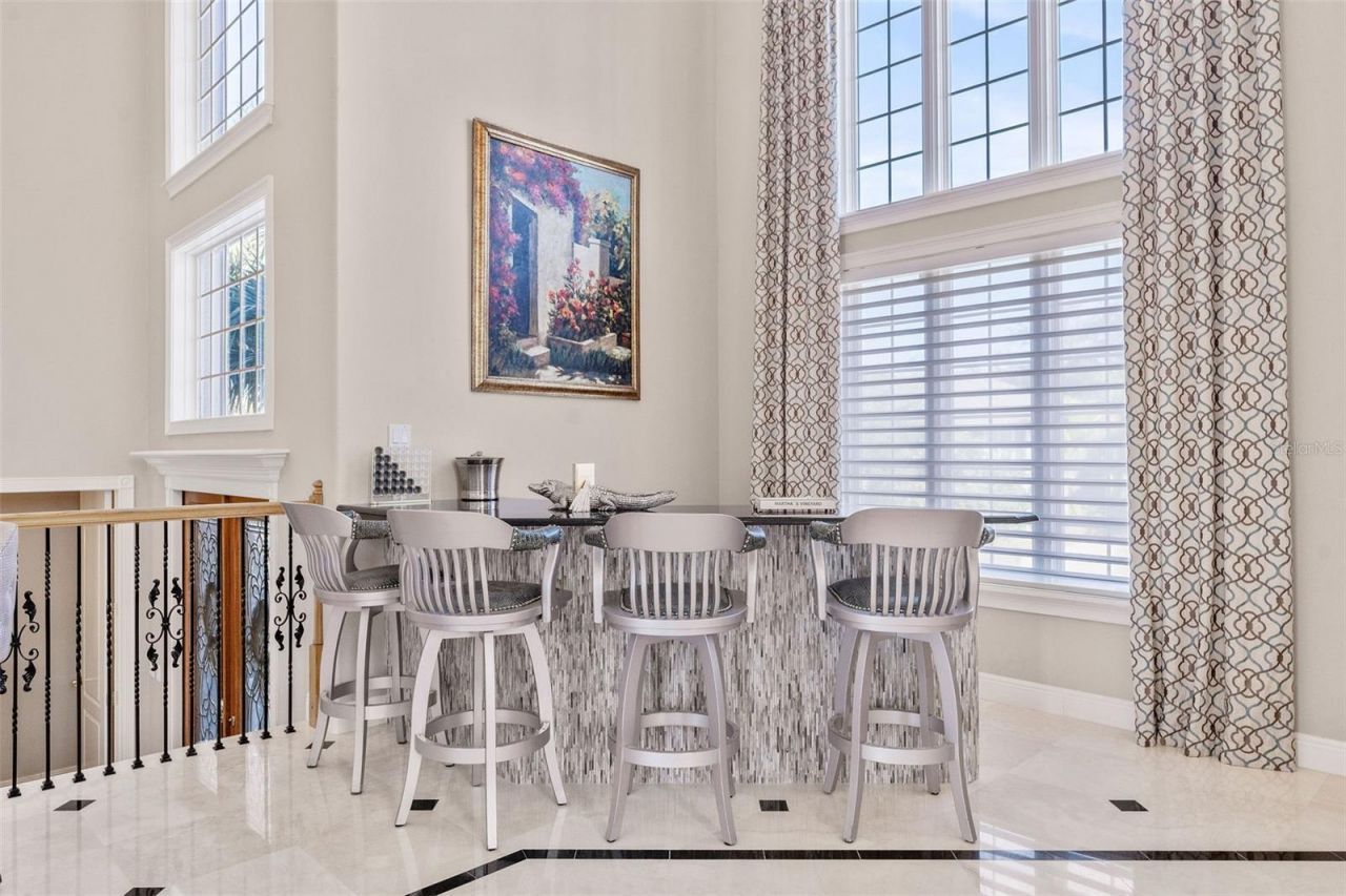 5907 Bayview Circle S, Gulfport, FL 33707 Photo