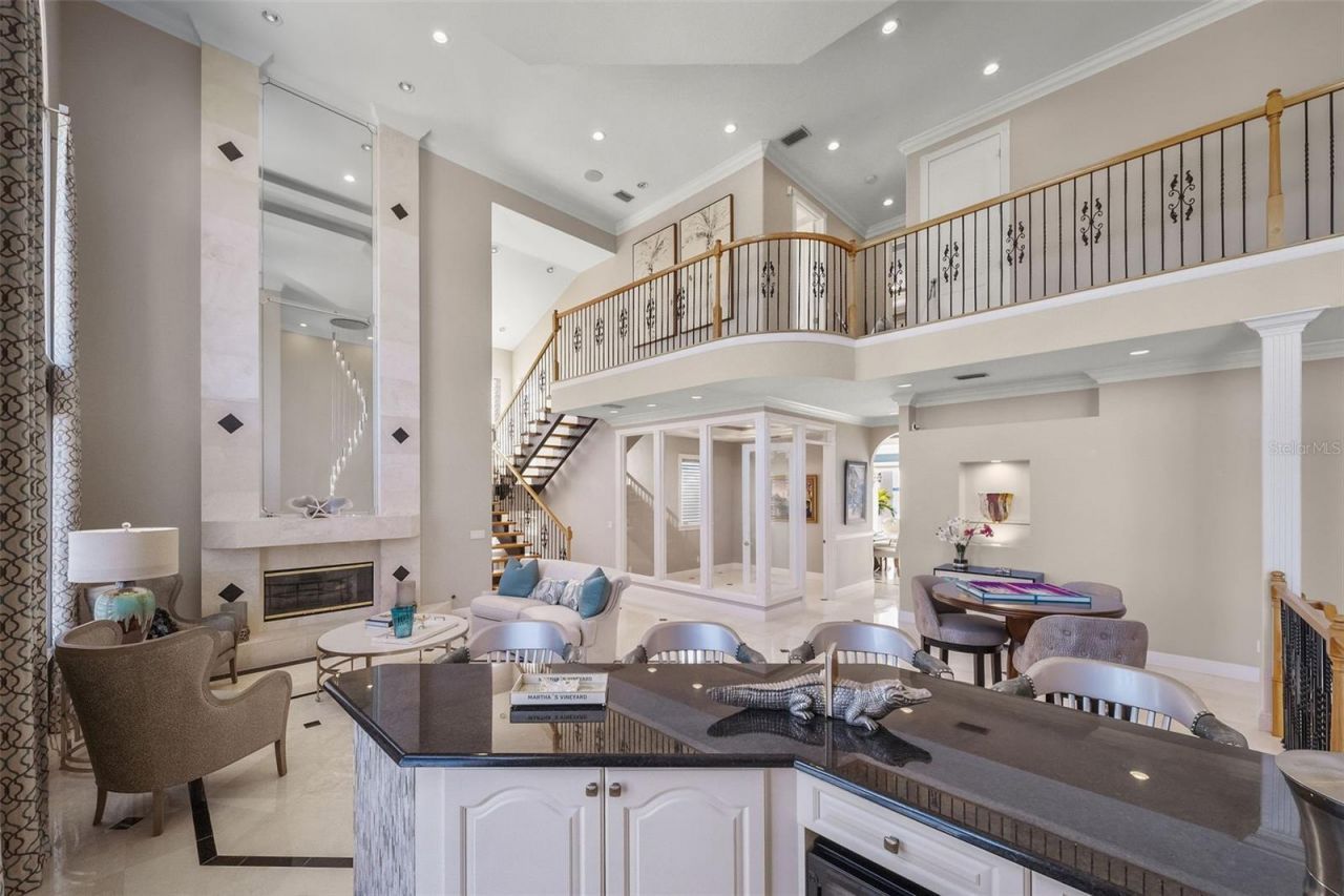 5907 Bayview Circle S, Gulfport, FL 33707 Photo