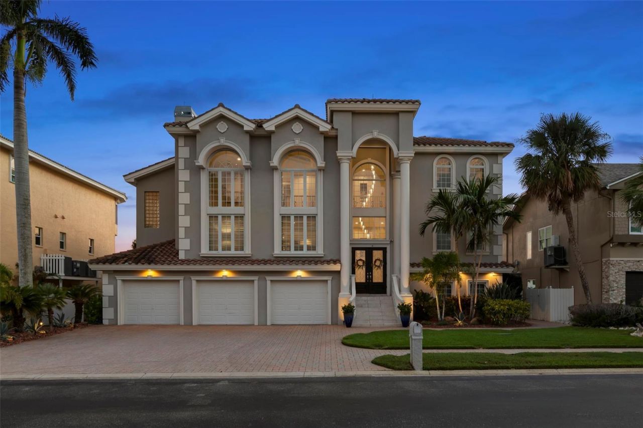 5907 Bayview Circle S, Gulfport, FL 33707 Photo