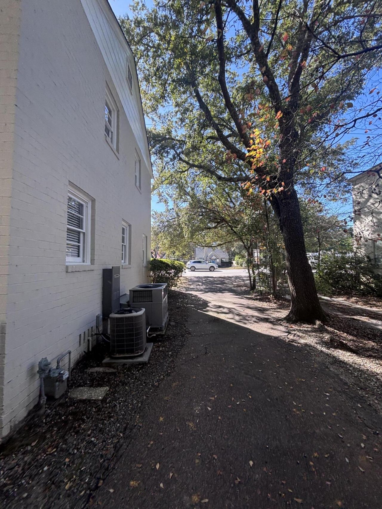 752 St Andrews Boulevard  Photo 4