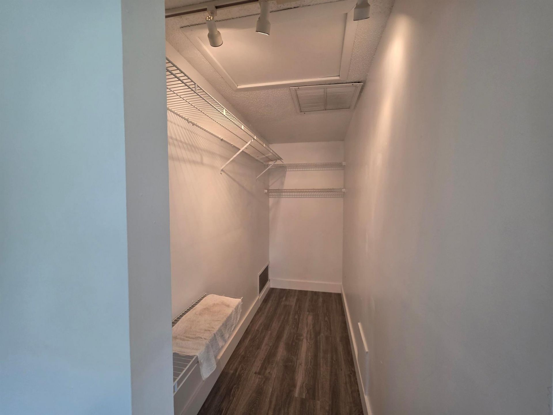 718 Whippoorwill Lane, Delray Beach, FL 33445 Photo