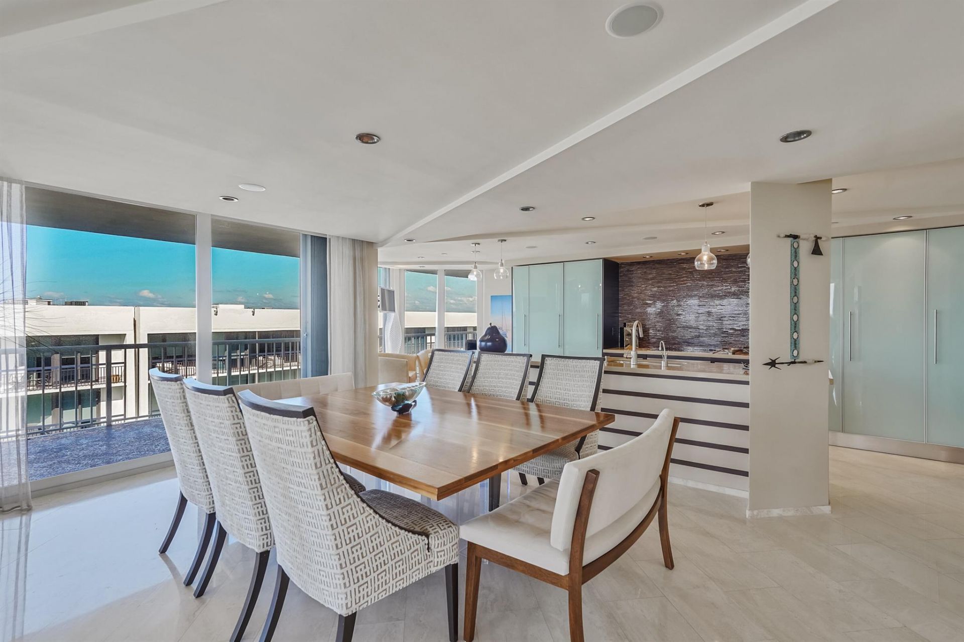 3170 S Ocean Boulevard, Unit 605 N, Palm Beach, FL 33480 Photo