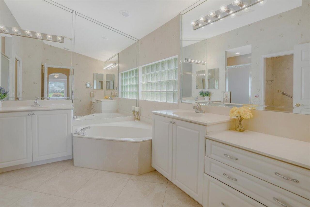 5350 Angel Wing Drive, Boynton Beach, FL 33437 Photo