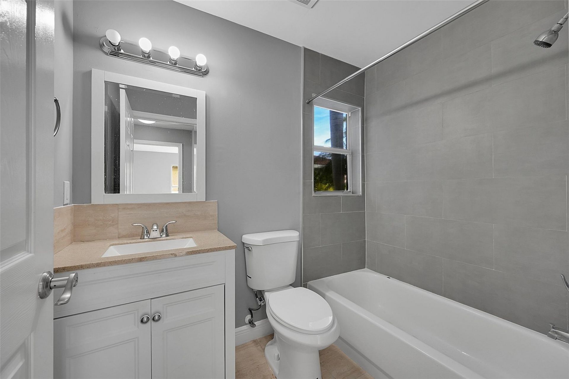 8236 White Rock Cir, Boynton Beach, FL 33436 Photo