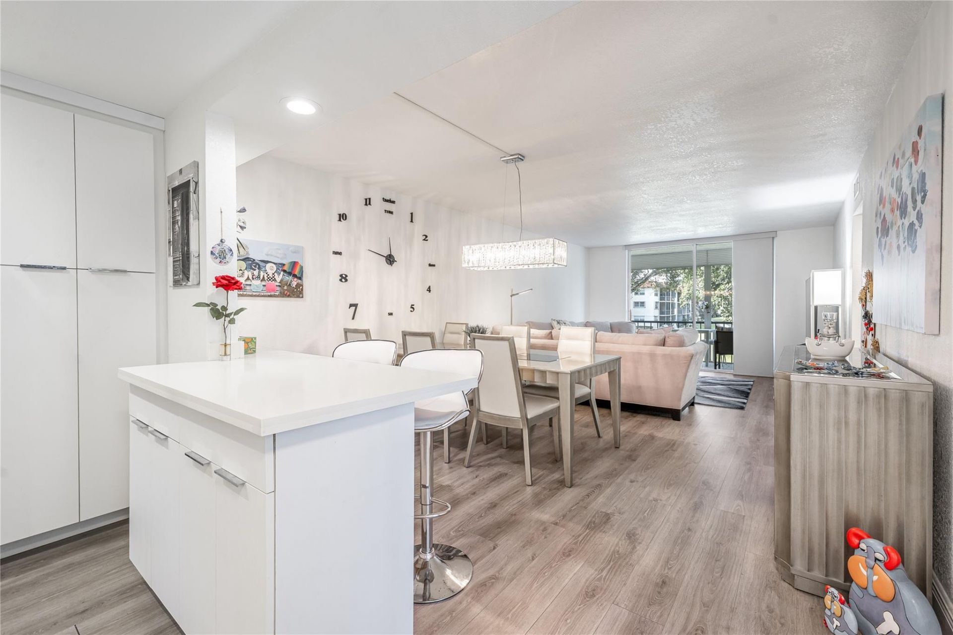 8901 S Hollybrook Boulevard, Unit 201, Pembroke Pines, FL 33025 Photo