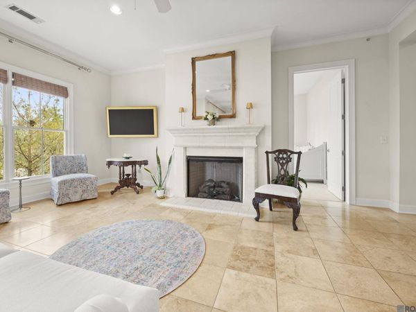 998 Stanford Ave, Unit #417, Baton Rouge, LA 70808