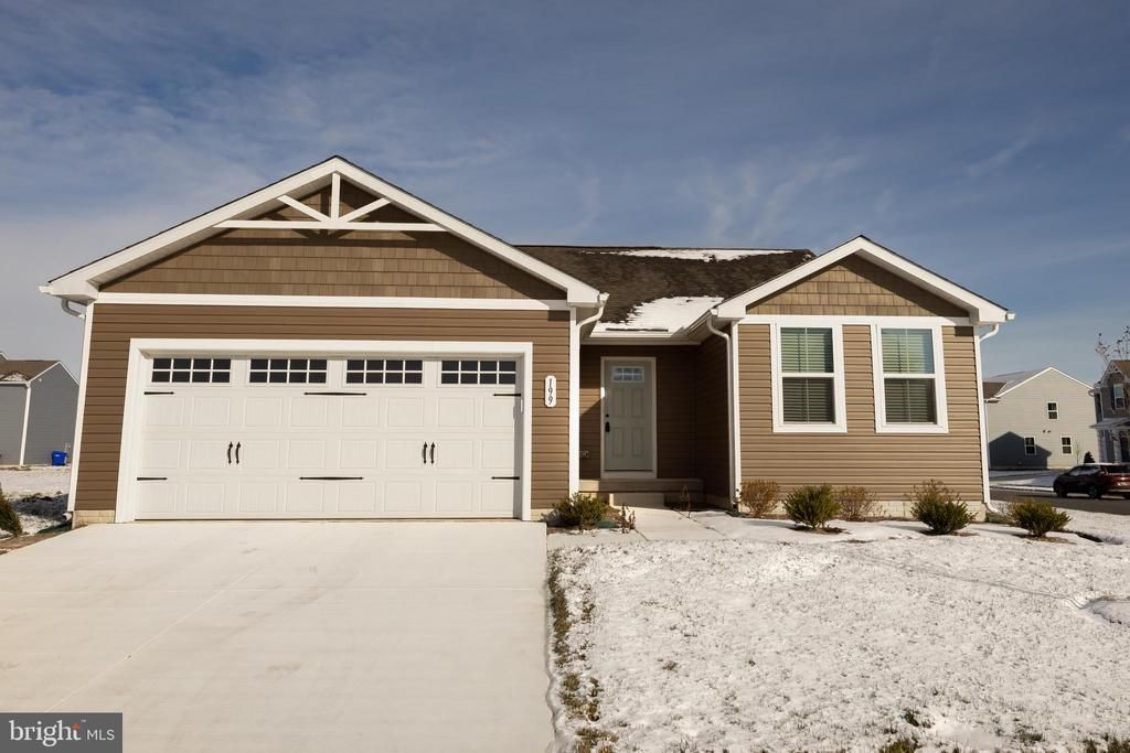 199 Pond View Lane, Seaford, DE 19973 Main Photo