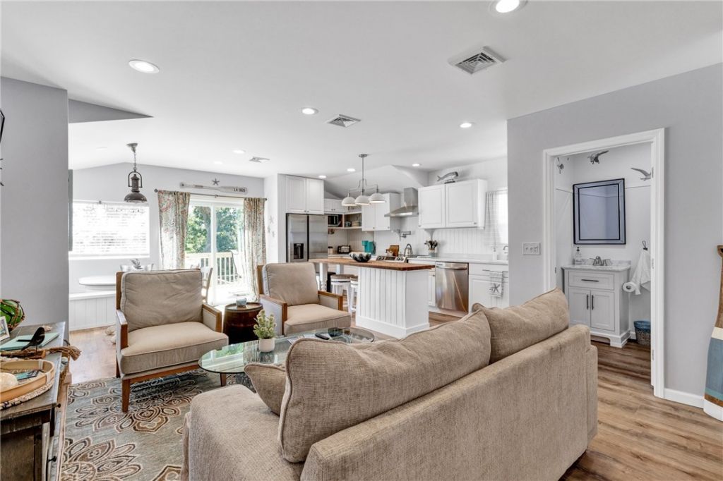 4055 Palm Avenue, Micco, FL 32976 Photo