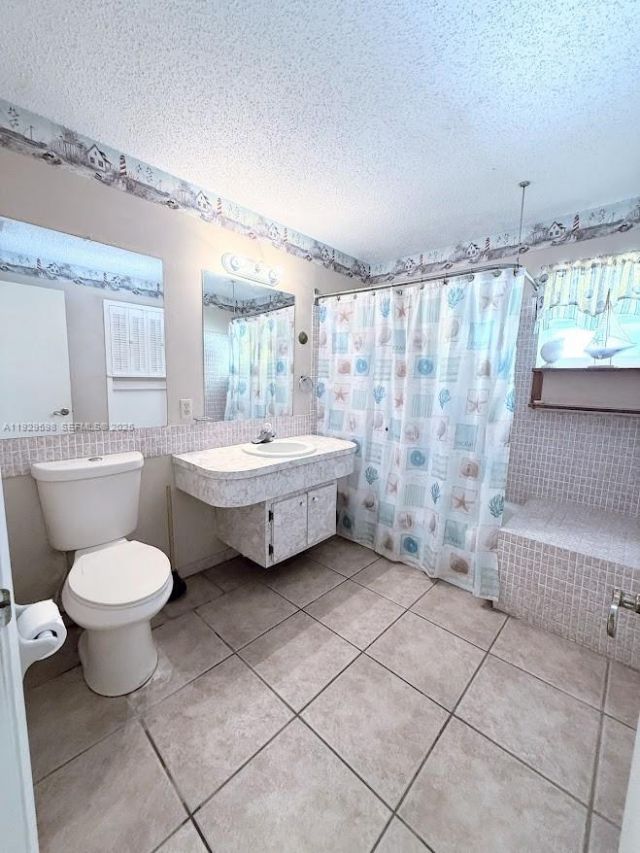 156 Francis Dr Ne, Port Charlotte, FL 33395 Photo