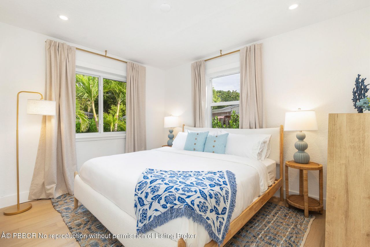 353 Gregory Road, West Palm Beach, FL 33405 Photo