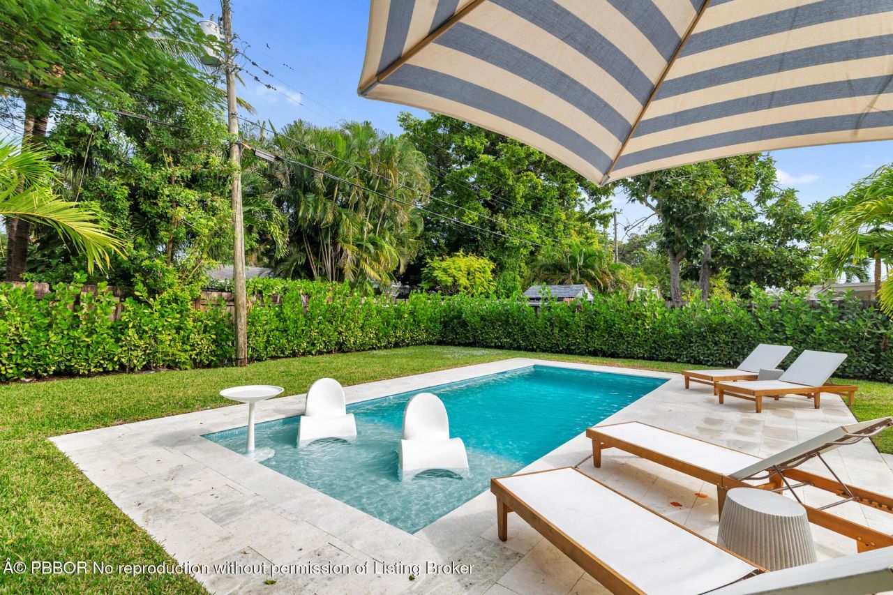 353 Gregory Road, West Palm Beach, FL 33405 Photo