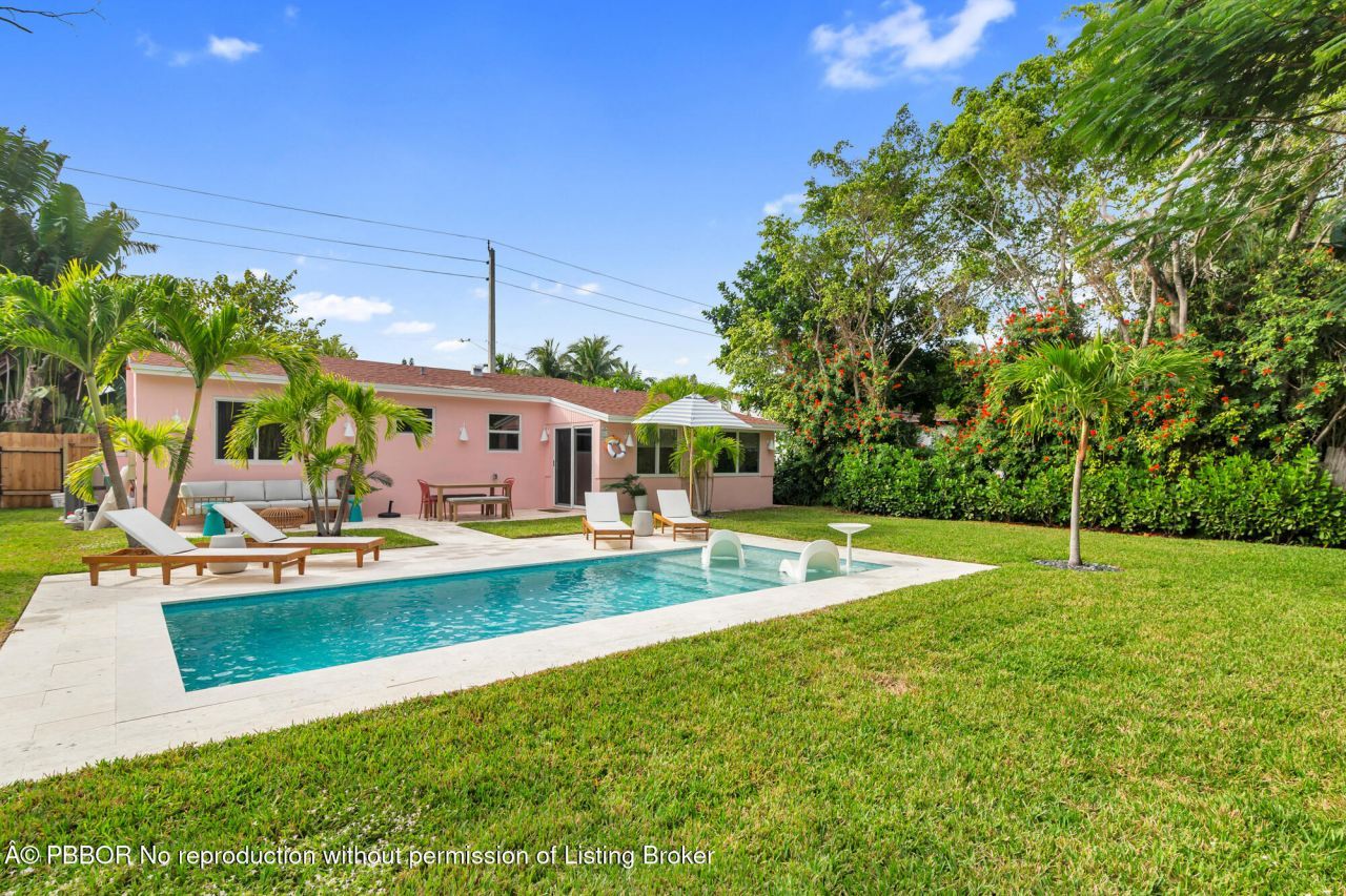 353 Gregory Road, West Palm Beach, FL 33405 Photo