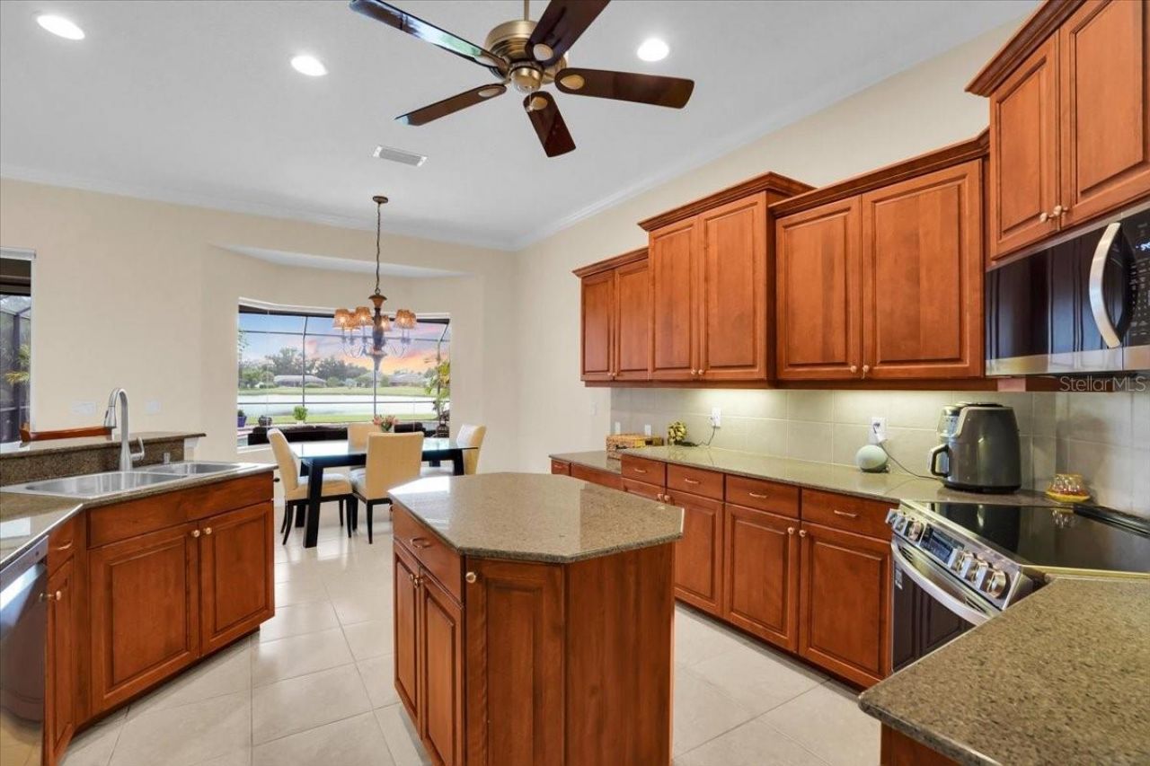 3336 Lakeside Circle, Parrish, FL 34219 Photo