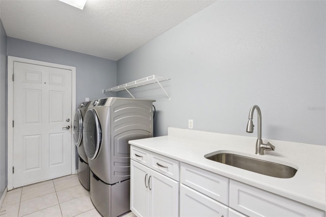 26821 Augusta Springs Circle, Leesburg, FL 34748 Photo
