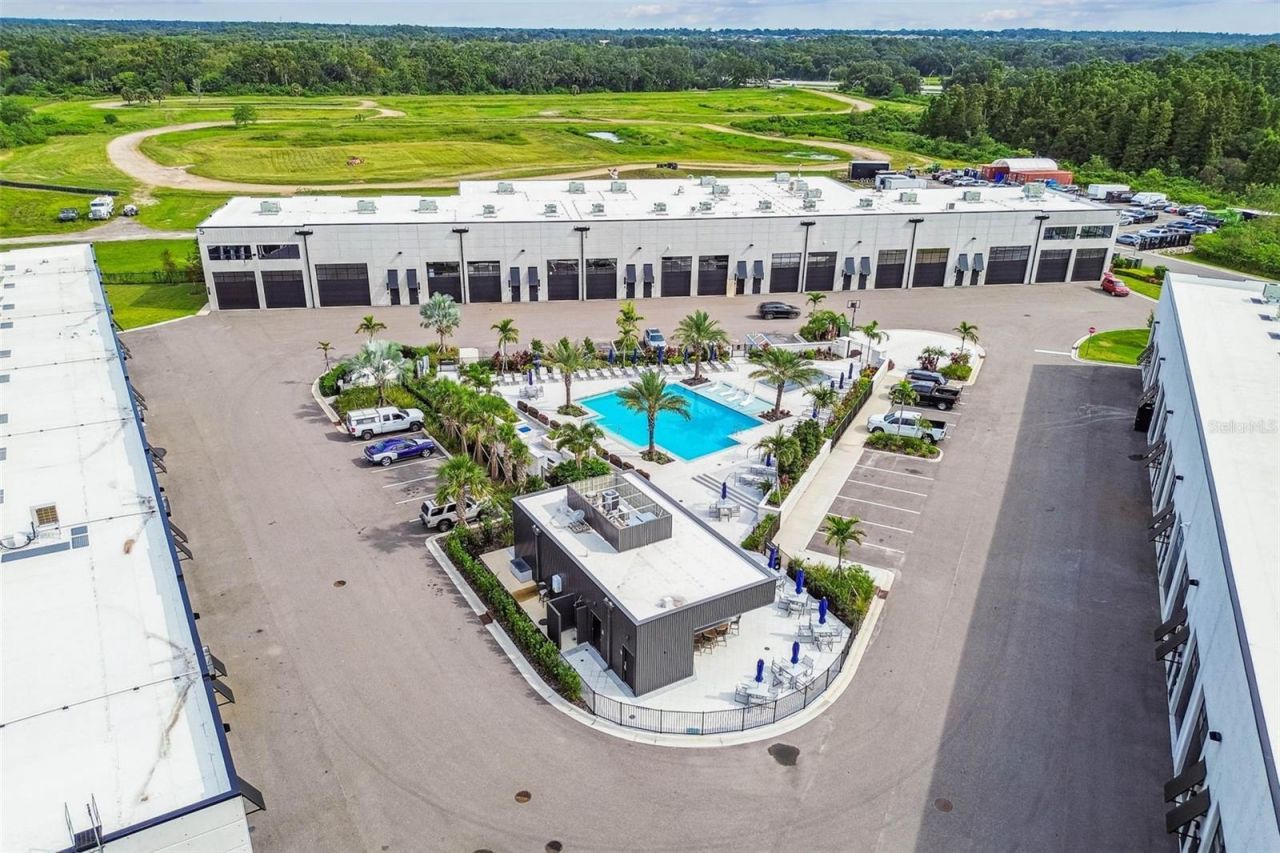 6500 Motor Enclave Way, Unit 213, Tampa, FL 33610 Photo